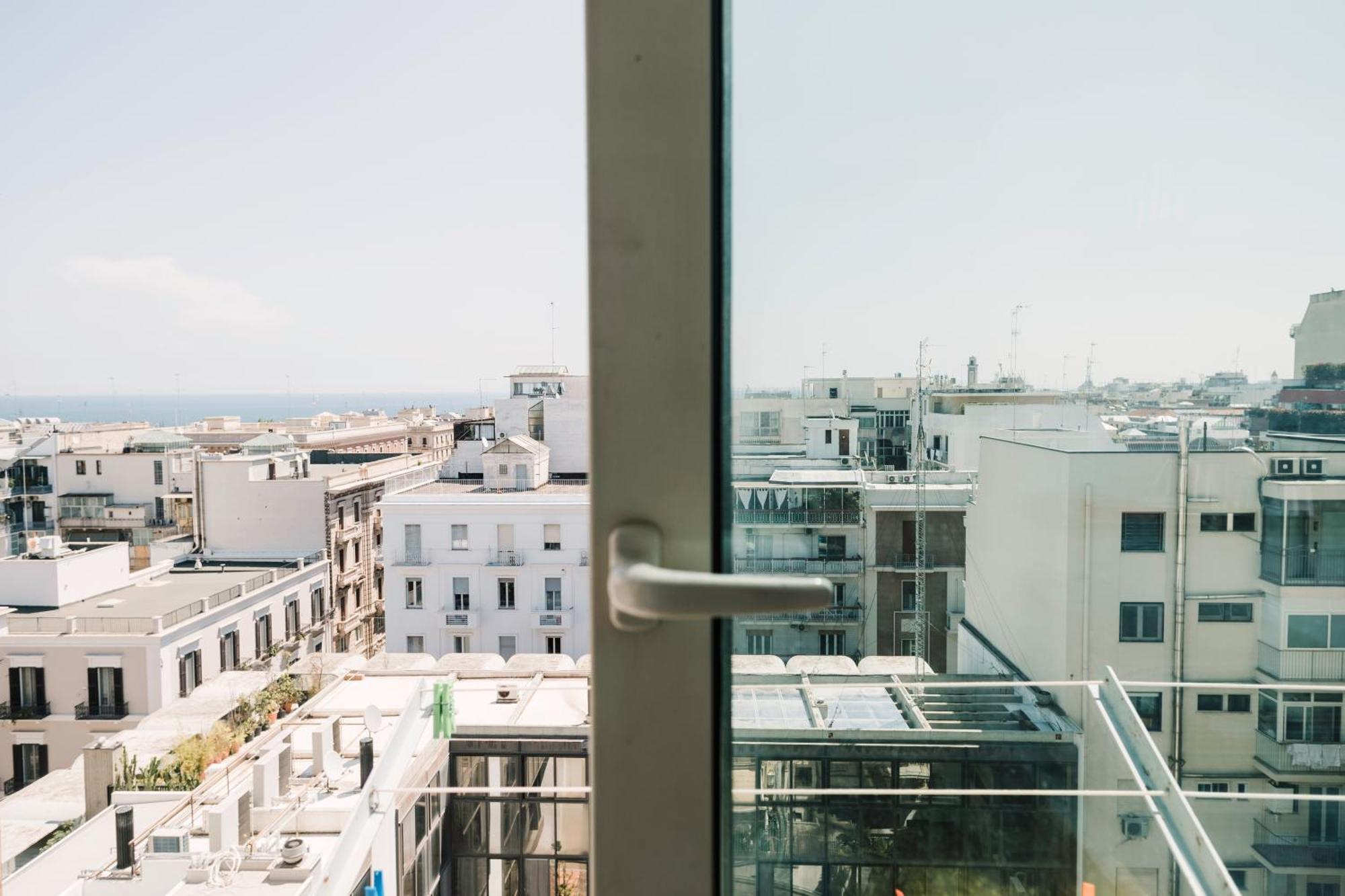 Bari Central Suite - Central Apartment With Sea View - בארי מראה חיצוני תמונה