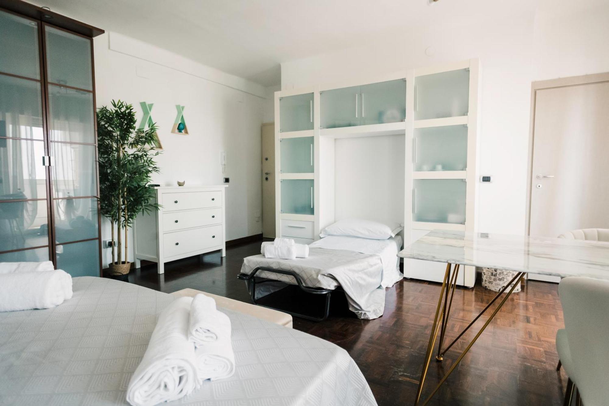 Bari Central Suite - Central Apartment With Sea View - בארי מראה חיצוני תמונה