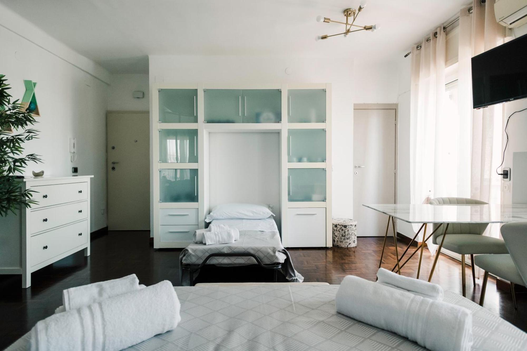 Bari Central Suite - Central Apartment With Sea View - בארי מראה חיצוני תמונה